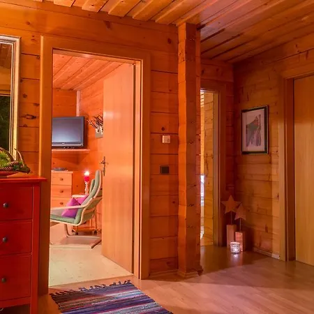 Ebner * Эбен (Понгау)