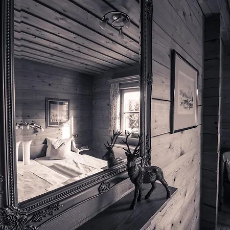 Ebner Chalet *